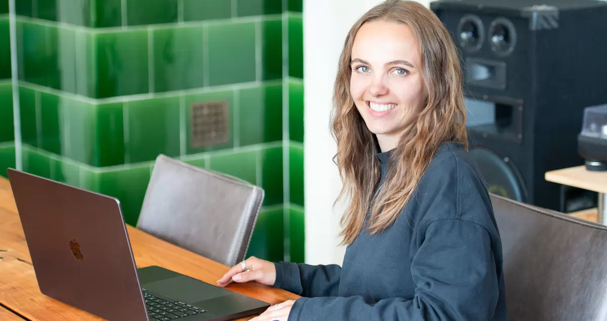 Delia Sutter macht Firmenauftritte für KMU in St.Gallen und Appenzell